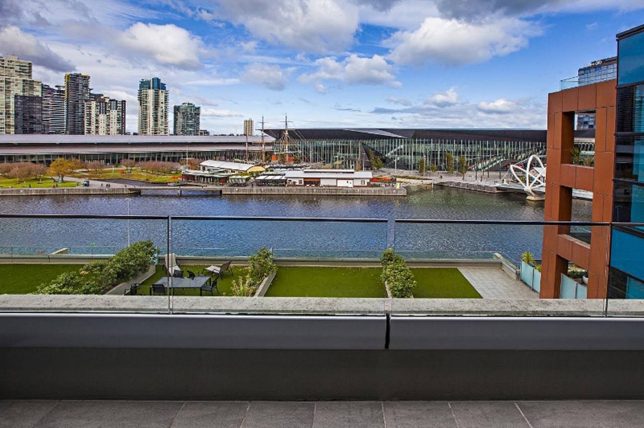 Melbourne Holiday Apartments Flinders Wharf Exterior foto